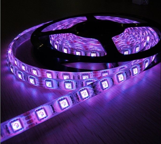 DC12V 5050 RGB Flexible LED Strip Lights Low Power For Theater 14.4W Epistar Chip